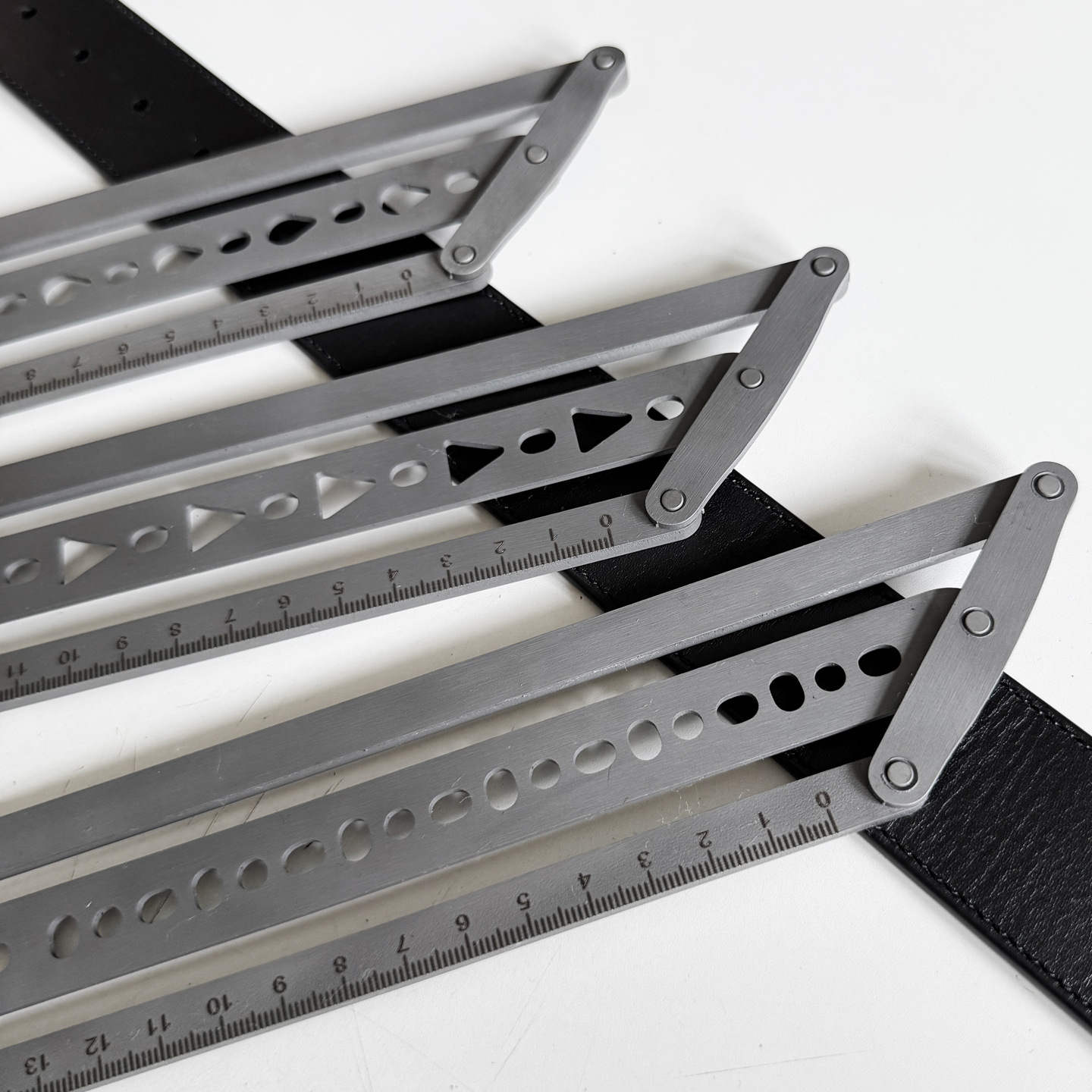 Steel Leather Belt Position Ru - огляд і ціна Leatherwork Ruler