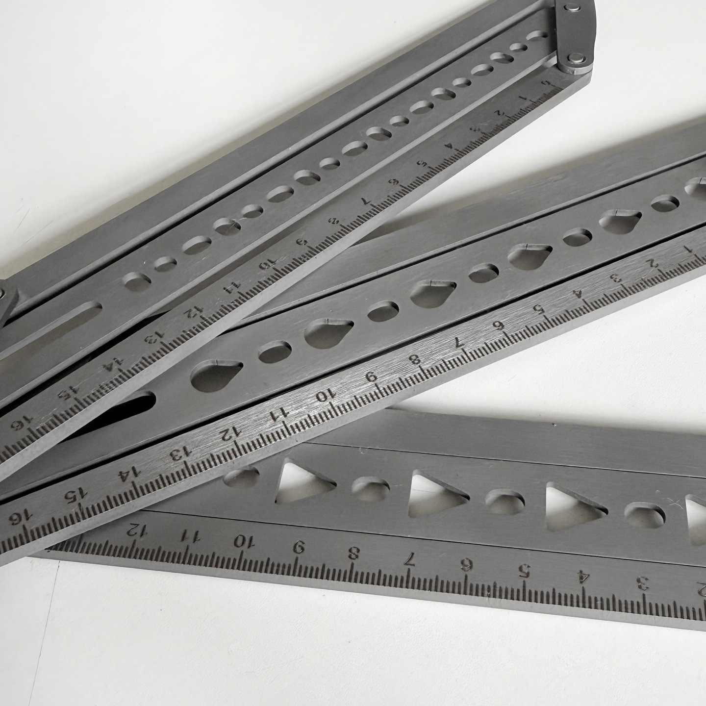 Steel Leather Belt Position Ru - огляд і ціна Leatherwork Ruler